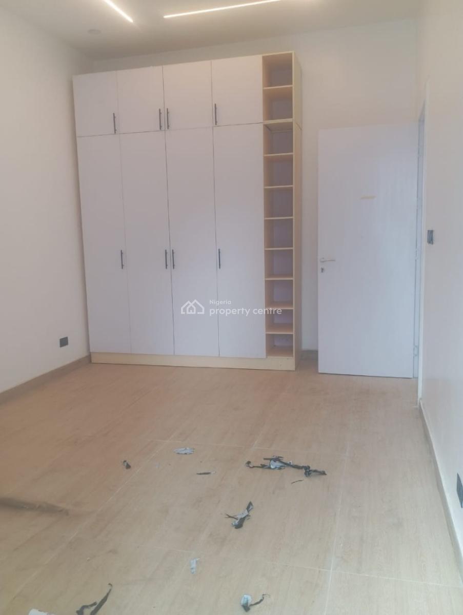 Luxury 3 Bedroom Apartment with Bq , Swimming, Ikeja Gra, Ikeja, Lagos, Flat / Apartment for Sale