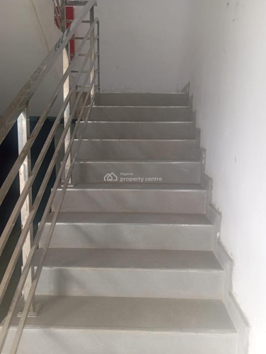 Luxury 3 Bedroom Apartment with Bq , Swimming, Ikeja Gra, Ikeja, Lagos, Flat / Apartment for Sale