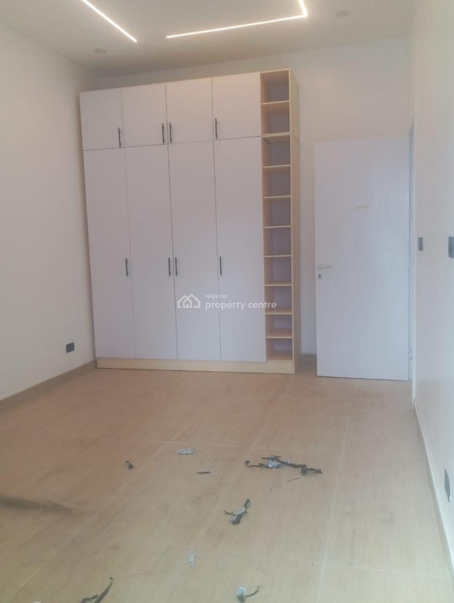 Luxury 3 Bedroom Apartment with Bq , Swimming, Ikeja Gra, Ikeja, Lagos, Flat / Apartment for Sale