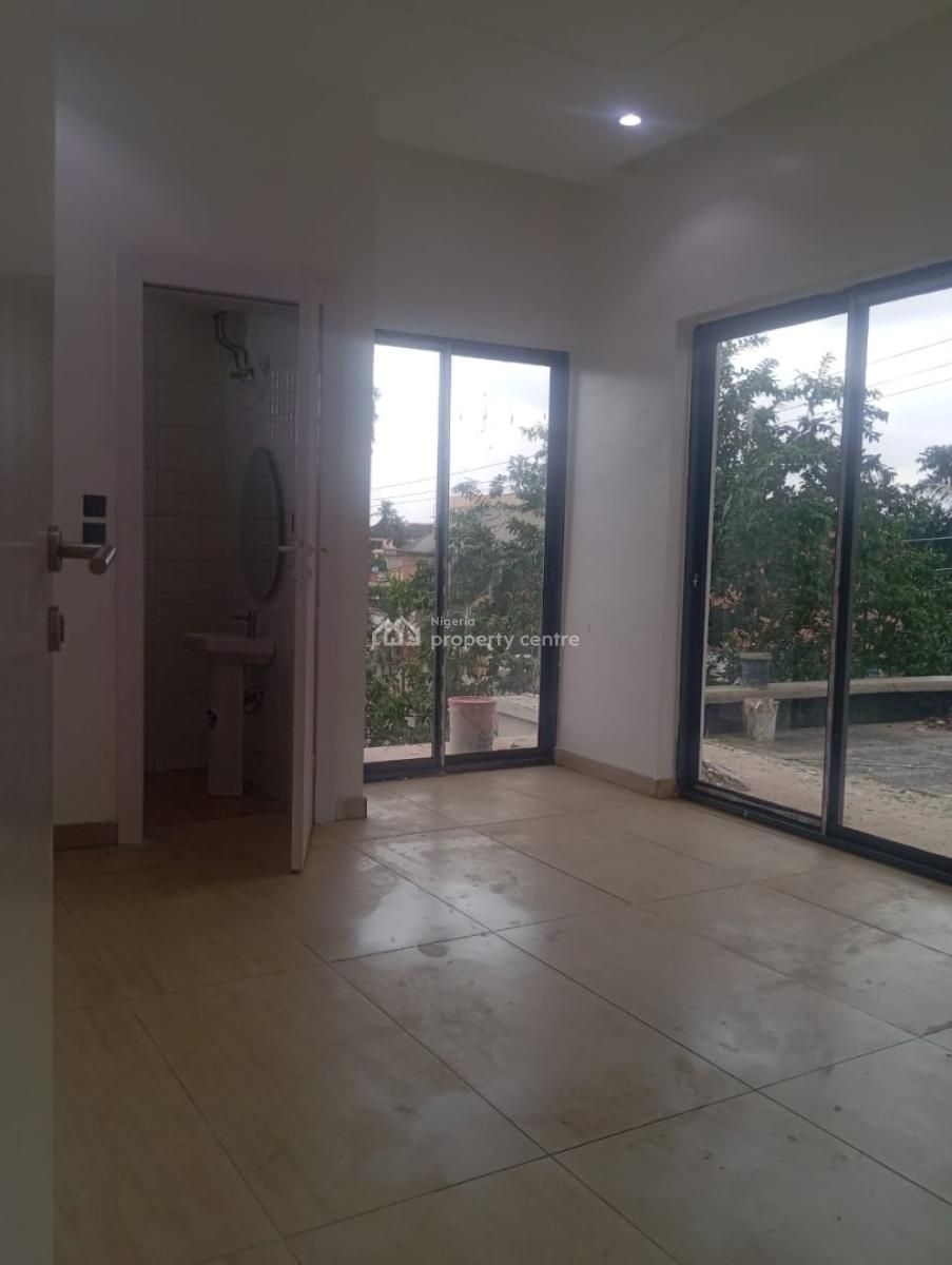 Luxury 3 Bedroom Apartment with Bq , Swimming, Ikeja Gra, Ikeja, Lagos, Flat / Apartment for Sale