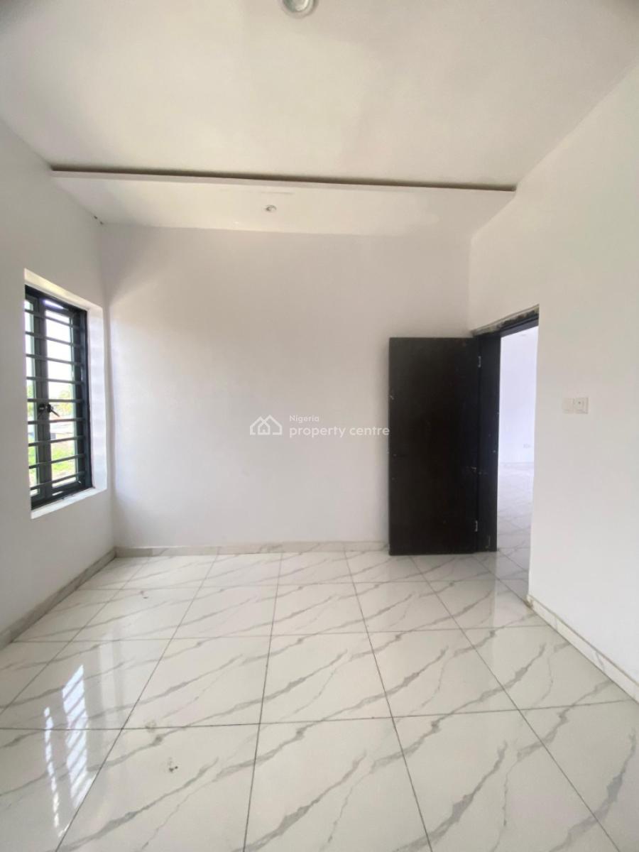 Newly Built 3bedroom Apartment, Mobil Road, Ajah, Lagos, Flat / Apartment for Sale