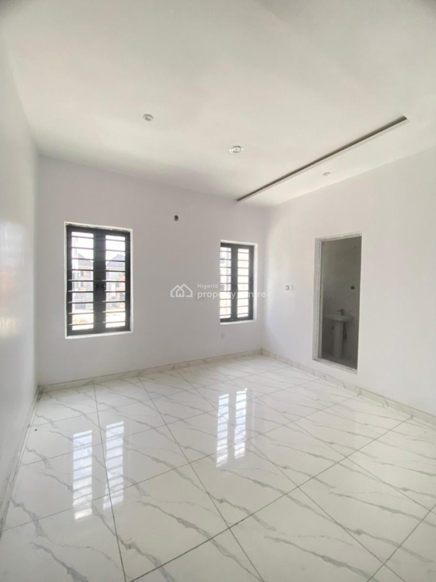 Newly Built 3bedroom Apartment, Mobil Road, Ajah, Lagos, Flat / Apartment for Sale