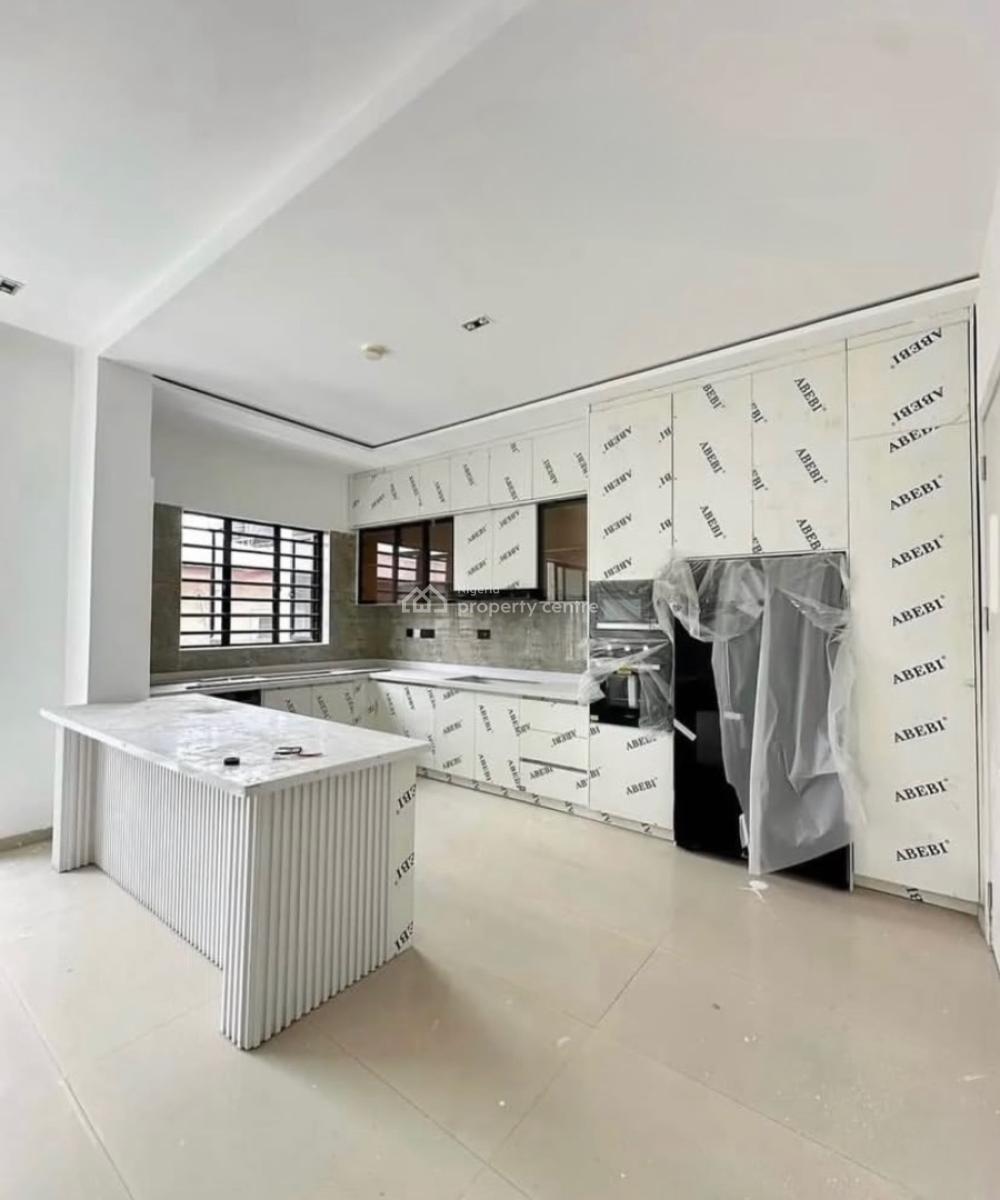 Luxury 2 Bedroom Apartment with Swimming Pool, Lekki Phase 1, Lekki, Lagos, Flat / Apartment for Rent