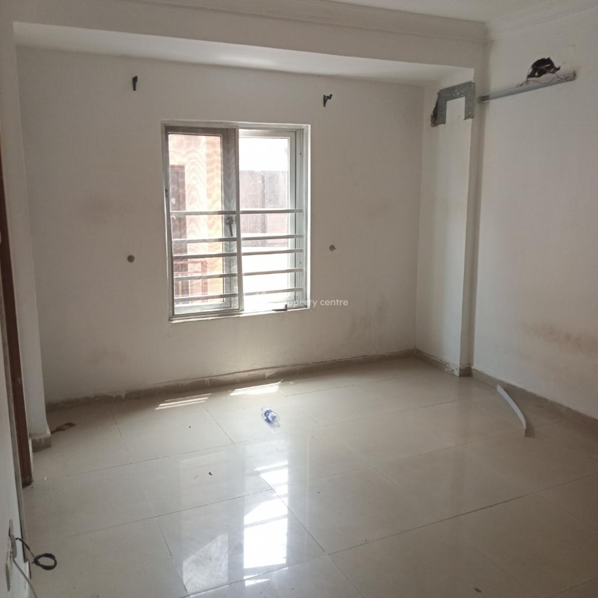 Very Spacious One Bedroom Apartment with Guest Toilet, Lekki Phase 1, Lekki, Lagos, Mini Flat (room and Parlour) for Rent