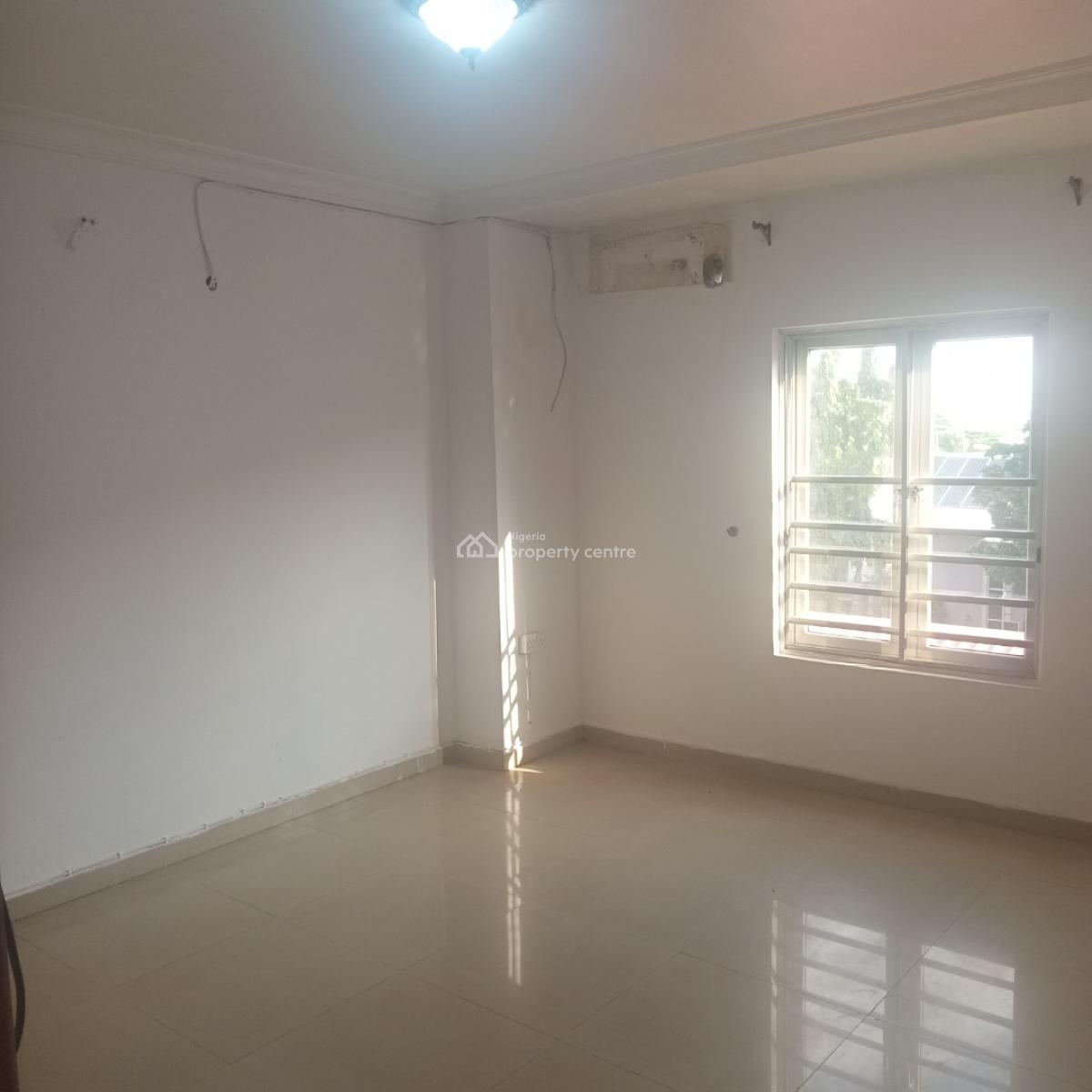 Very Spacious One Bedroom Apartment with Guest Toilet, Lekki Phase 1, Lekki, Lagos, Mini Flat (room and Parlour) for Rent