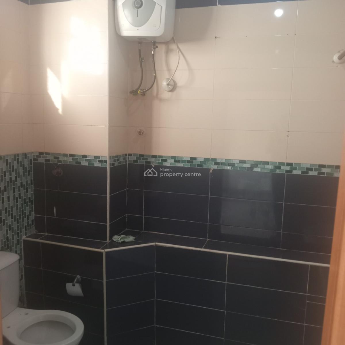 Very Spacious One Bedroom Apartment with Guest Toilet, Lekki Phase 1, Lekki, Lagos, Mini Flat (room and Parlour) for Rent