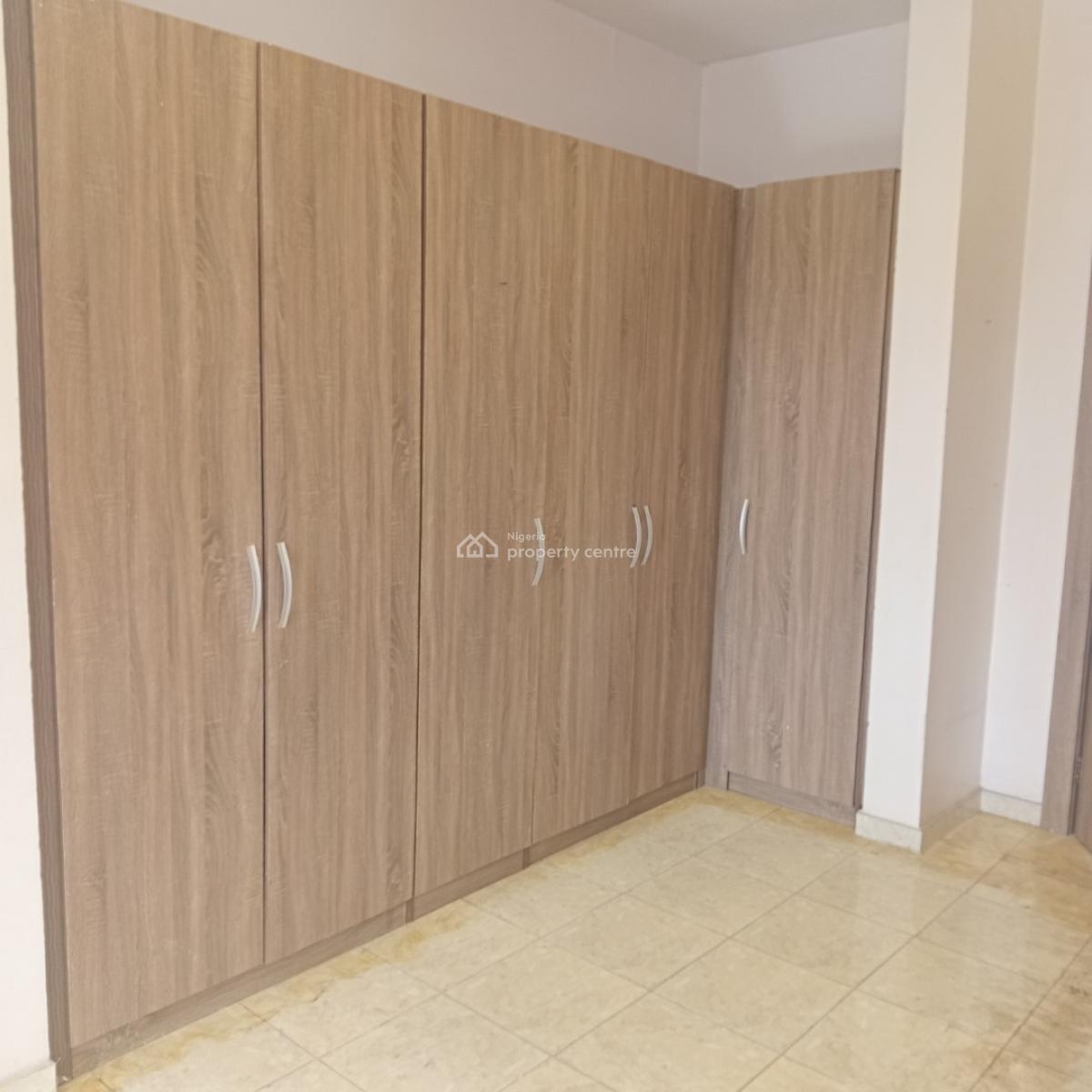 Exquisite 4 Bedroom Apartment with Guest Toilet and a Bq, Ocean Breeze Estate, Ologolo, Lekki, Lagos, Terraced Duplex for Rent