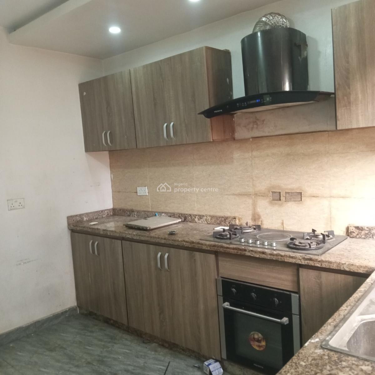 Exquisite 4 Bedroom Apartment with Guest Toilet and a Bq, Ocean Breeze Estate, Ologolo, Lekki, Lagos, Terraced Duplex for Rent
