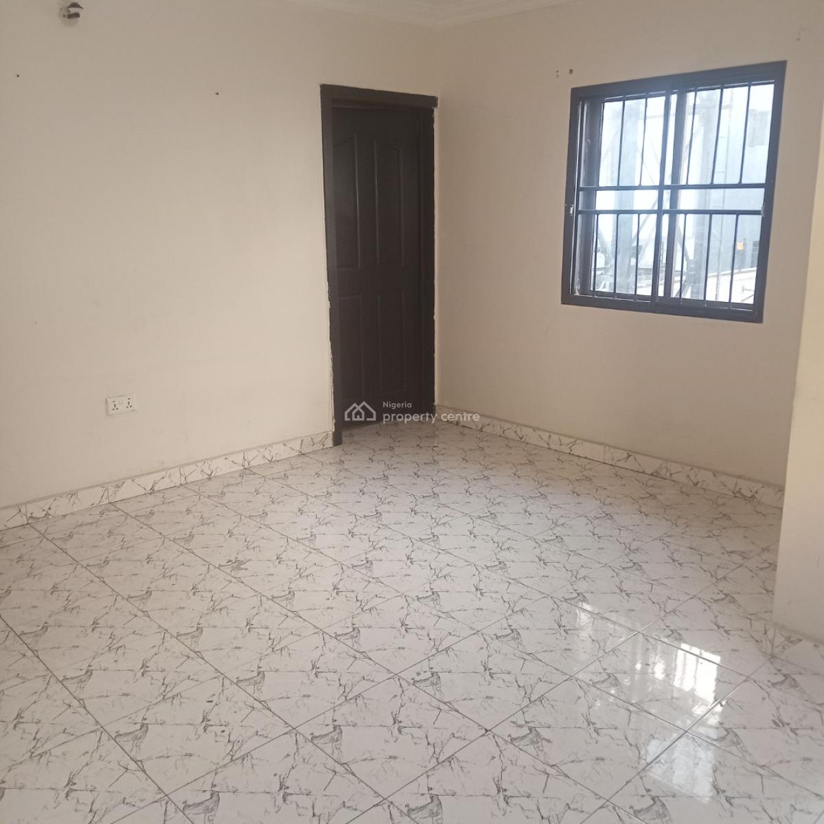 Standard 2 Bedroom Flat, Off Fola Osibo, Lekki Phase 1, Lekki, Lagos, Flat / Apartment for Rent