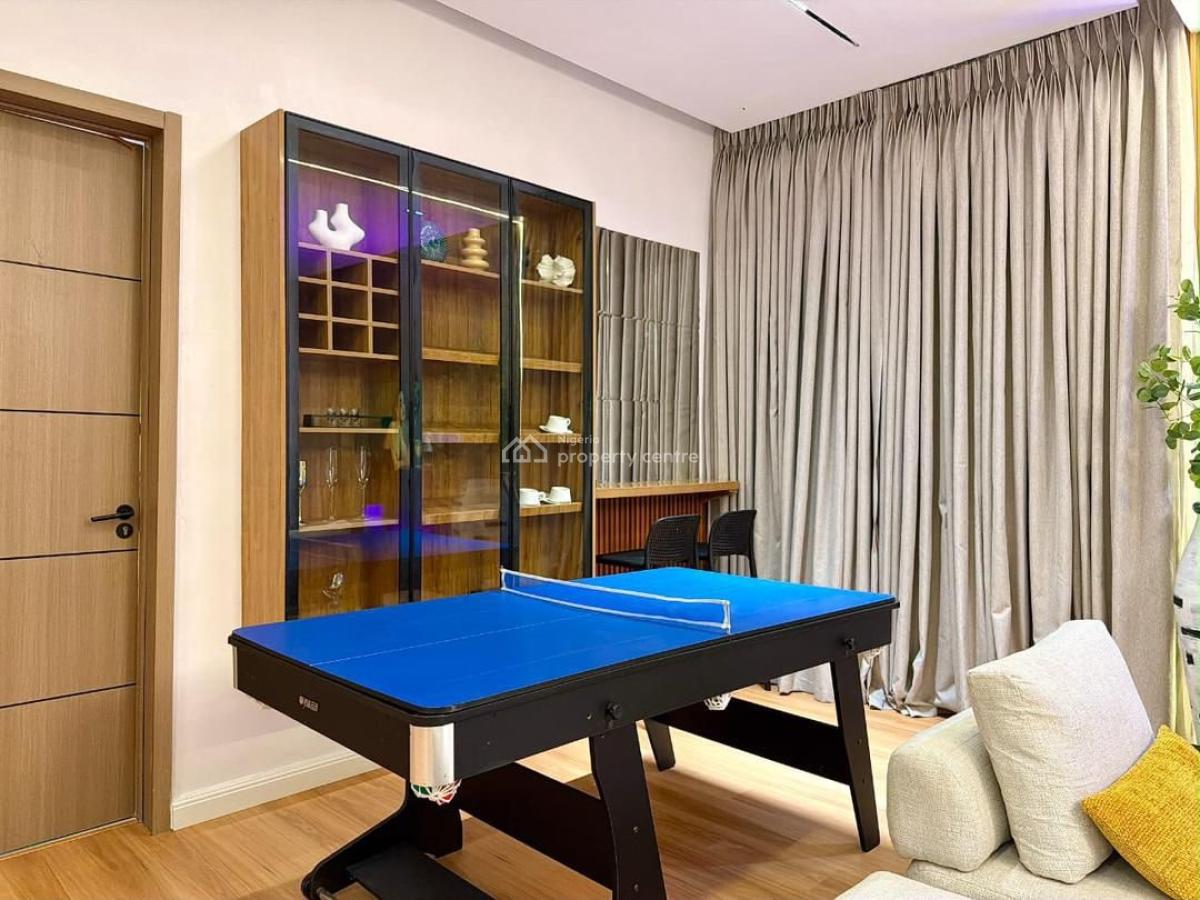 Luxury New 2 Bedroom with Ps5 -big Mirror -board Games - Balcony, Lekki Phase 1, Lekki, Lagos, Flat / Apartment Short Let