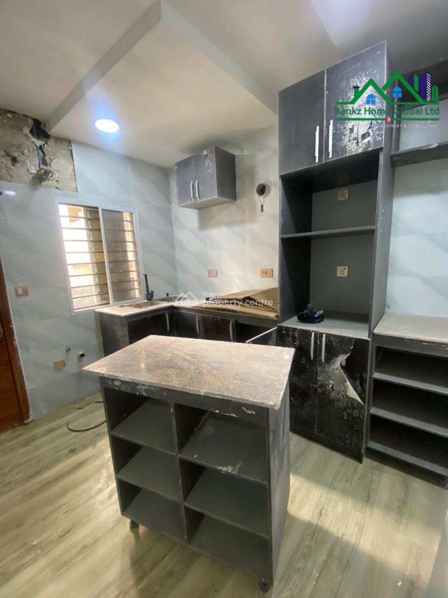 Luxury 2 Bedroom Apartment with a Bq, Lekki Phase 1, Lekki, Lagos, Flat / Apartment for Rent