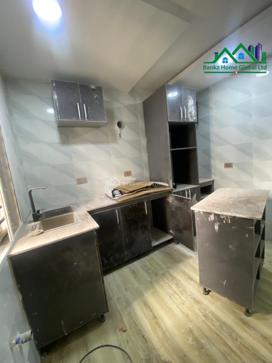 Luxury 2 Bedroom Apartment with a Bq, Lekki Phase 1, Lekki, Lagos, Flat / Apartment for Rent