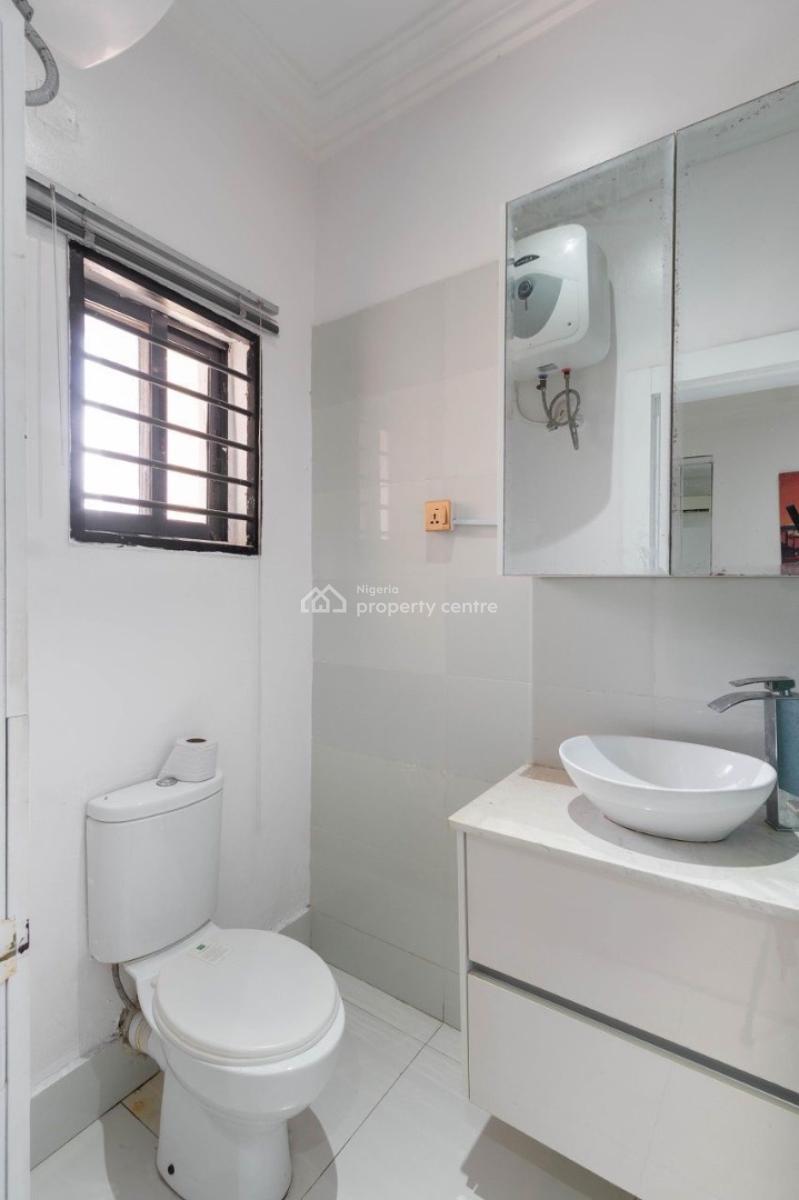 Luxury 2 Bedroom Apartment with Swimming Pool, Elevator, Gym, Ps5, Lekki Phase 1, Lekki, Lagos, Flat / Apartment Short Let