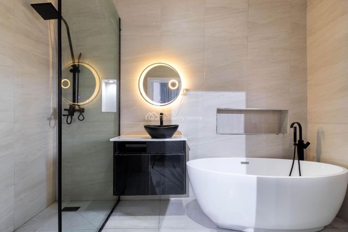 Luxury 2 Bedroom Apartment with Swimming Pool, Elevator, Gym, Ps5, Lekki Phase 1, Lekki, Lagos, Flat / Apartment Short Let
