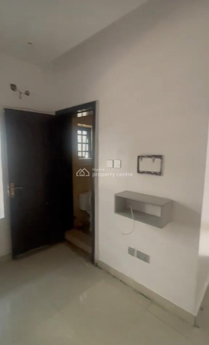 Compact Studio Apartment with Open Plan Kitchen { Video}, Opposite Orchid General Hospital Orchid Road., Lekki, Lagos, Self Contain (single Rooms) for Rent