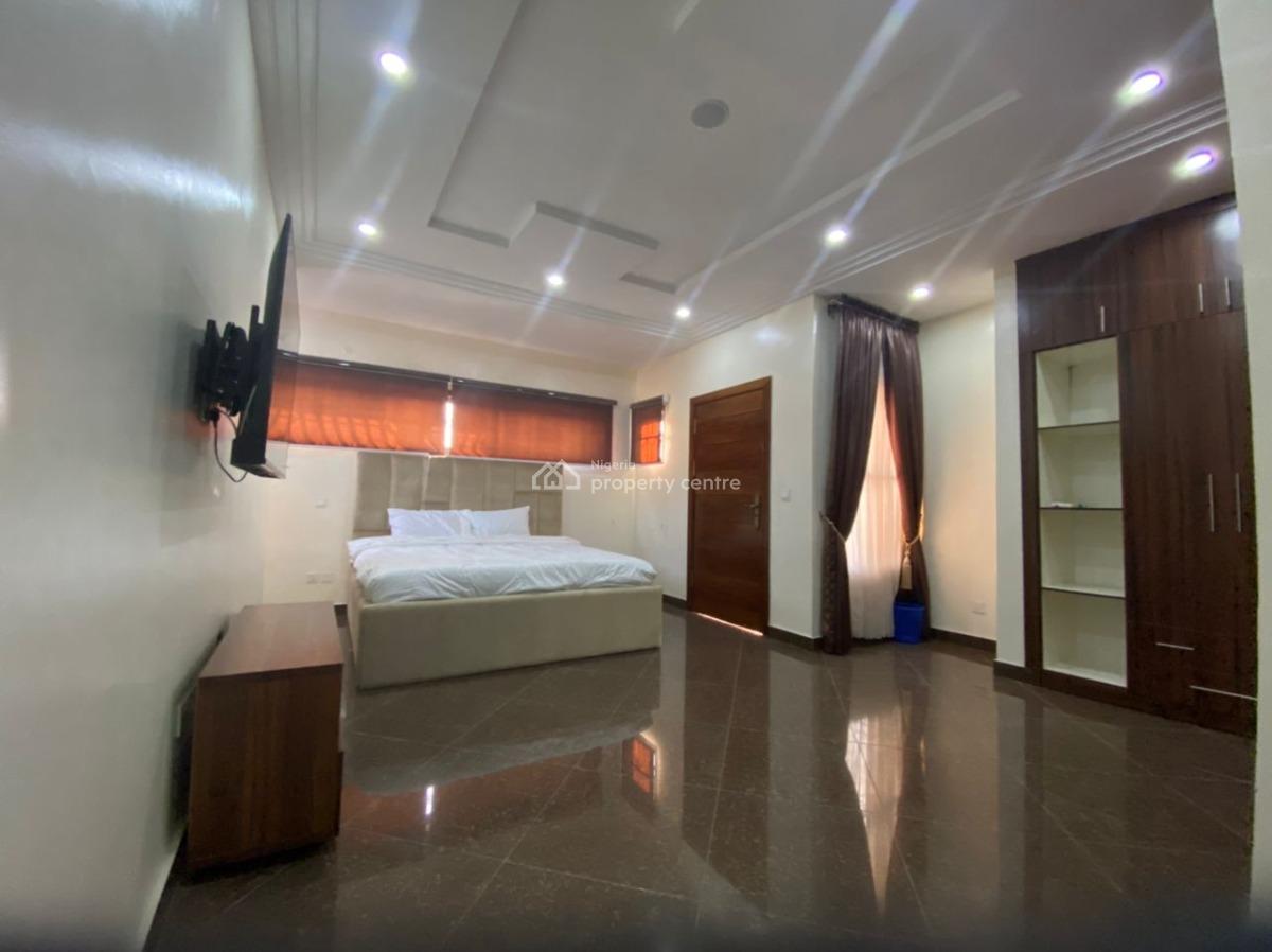 Fully Furnished and Serviced 3 Bedroom Terraced Duplex with 24 Hours Power, Off Admiralty Way, Lekki Phase 1, Lekki, Lagos, Terraced Duplex for Rent