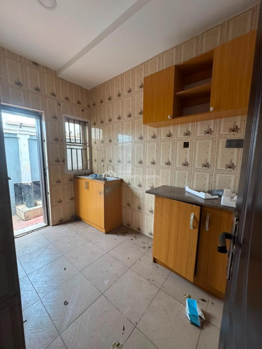 2 Bedroom Flat, Ayegoro, Akobo, Ibadan, Oyo, Flat / Apartment for Rent