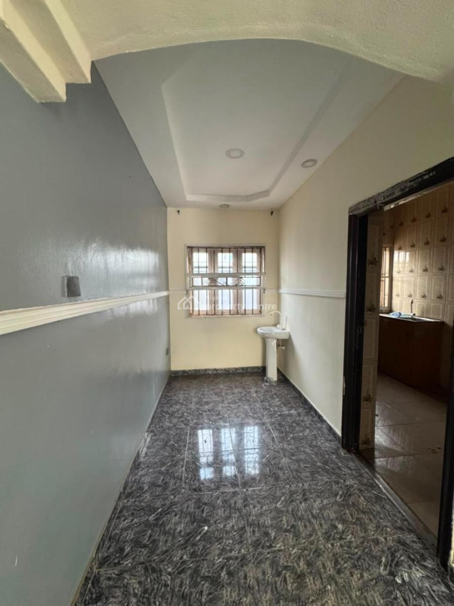 2 Bedroom Flat, Ayegoro, Akobo, Ibadan, Oyo, Flat / Apartment for Rent