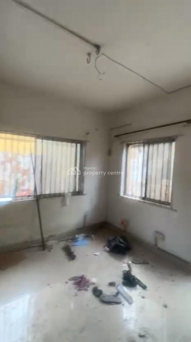 Lovely Self-contain in an Estate, Adeniyi Jones, Ikeja, Lagos, Self Contain (single Rooms) for Rent