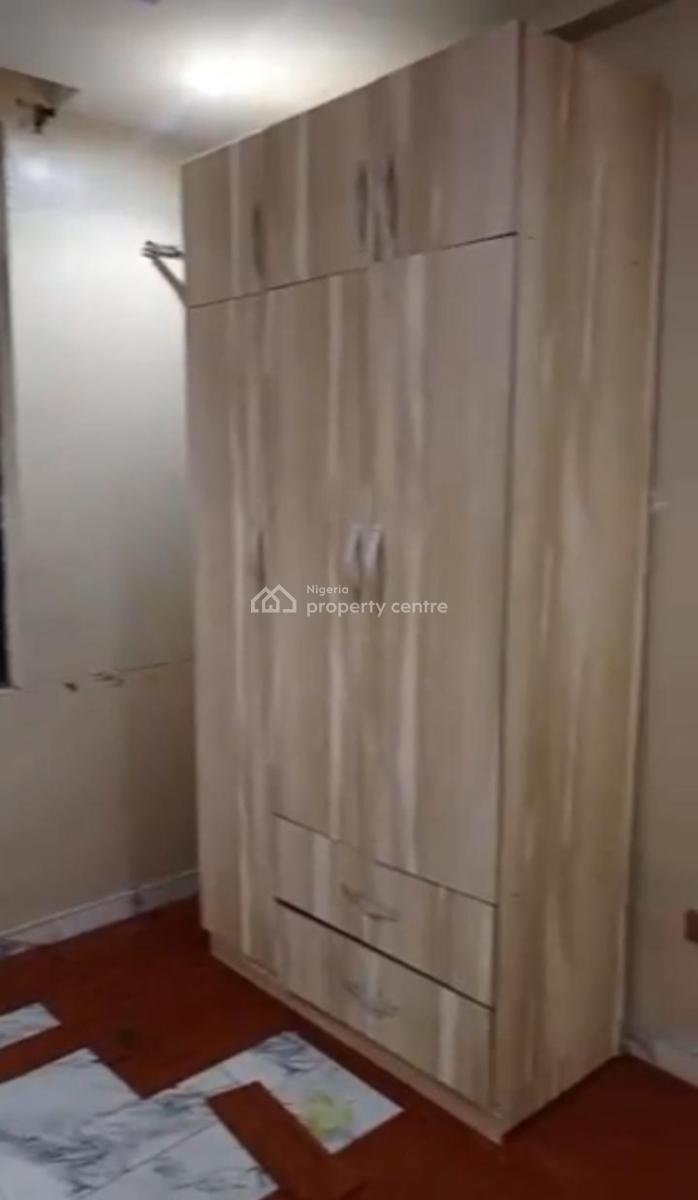Lovely 2 Bedroom Flat, Gbagada, Lagos, Flat / Apartment for Rent