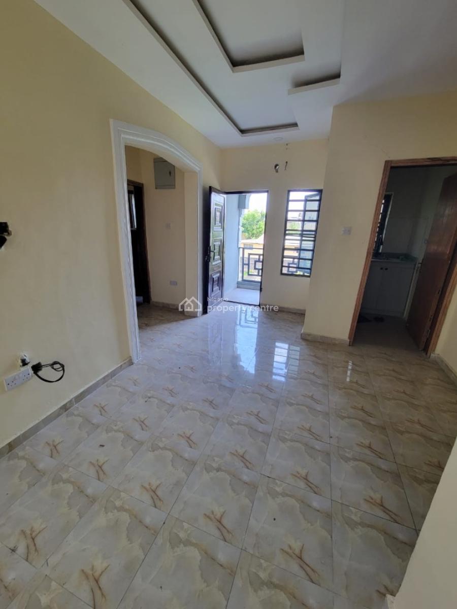 Sharp and Clean 2 Bedroom Flat, Mobile Road, Ajah, Lagos, Flat / Apartment for Rent