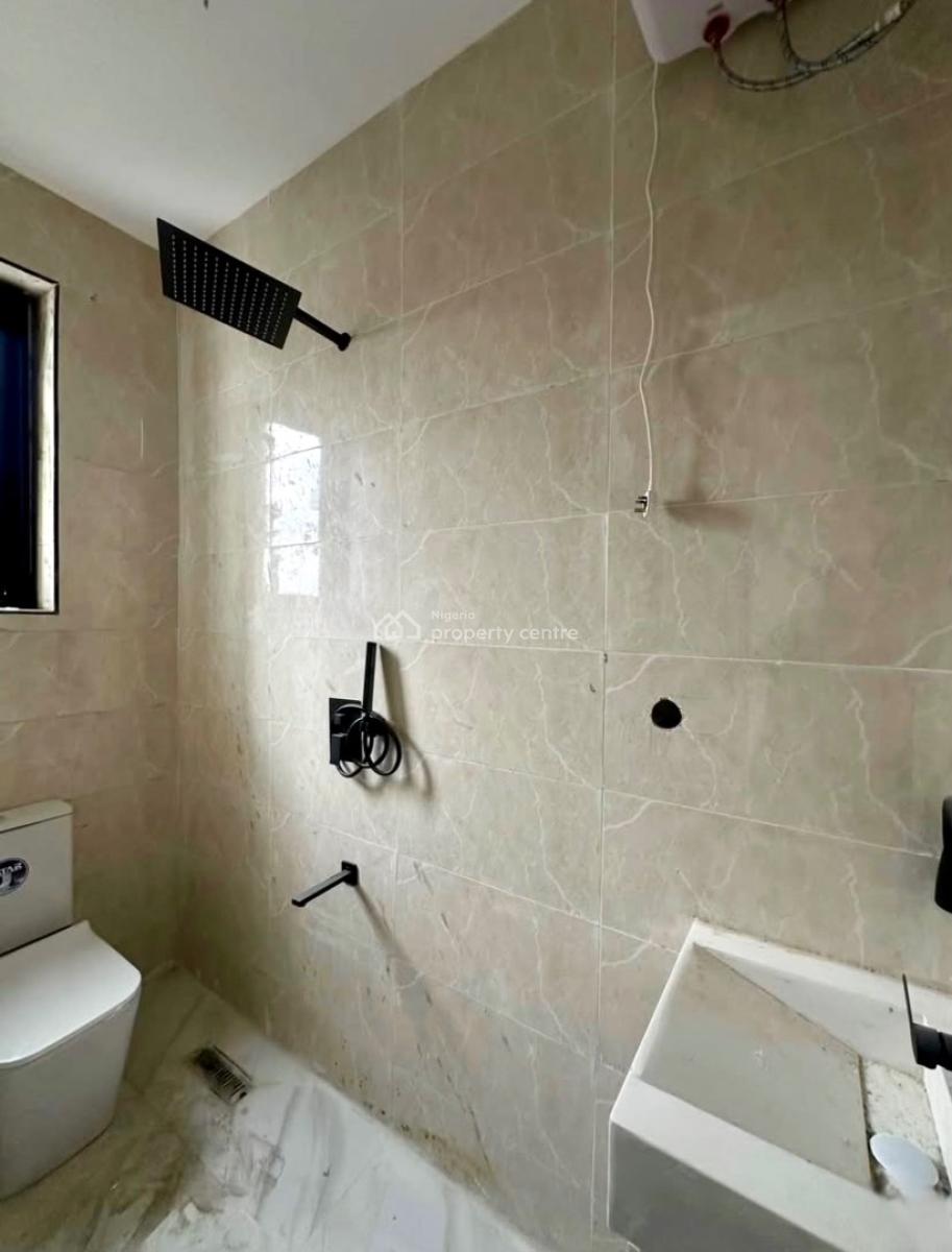 1 Bedroom Mini Flat Apartment with Swimming Pool, Lekki Phase 1, Lekki, Lagos, Mini Flat (room and Parlour) for Rent