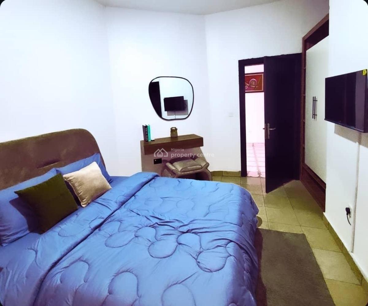 Fully Furnished and Serviced 3 Bedroom Apartment, Ologolo, Lekki, Lagos, Flat / Apartment for Rent
