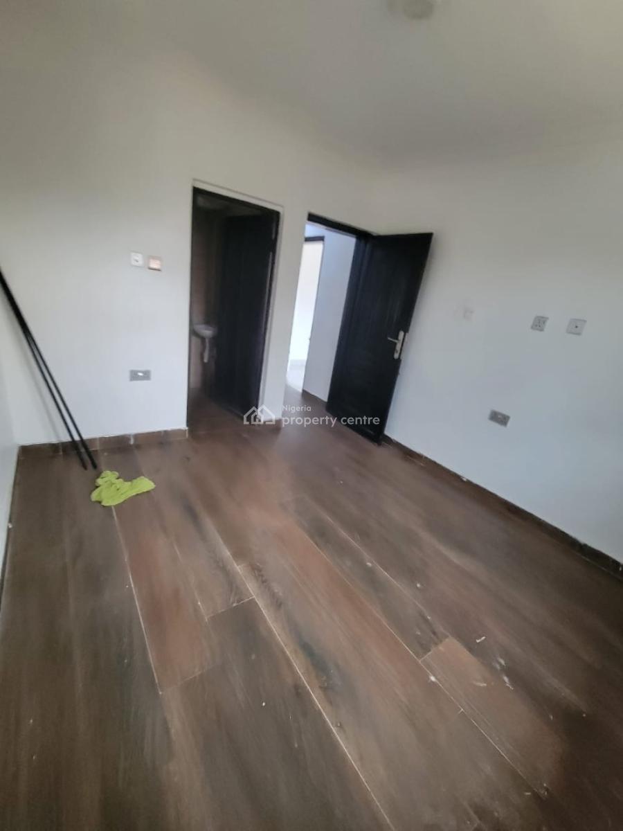 Sharp and Clean 2 Bedroom Flat, Mobile Road, Ajah, Lagos, Flat / Apartment for Rent