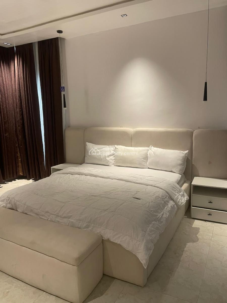 Stunning 3-bedroom Self-compound Duplex with Inbuilt Elevator, Rooftop, Parkview, Ikoyi, Lagos, Detached Duplex Short Let