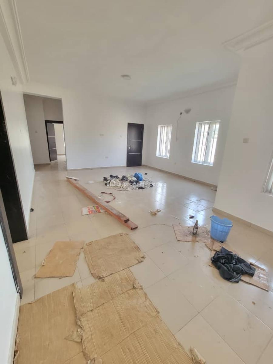 Sharp and Serene 3 Bedroom Flat, Mobil Road, Ajah, Lagos, Flat / Apartment for Rent