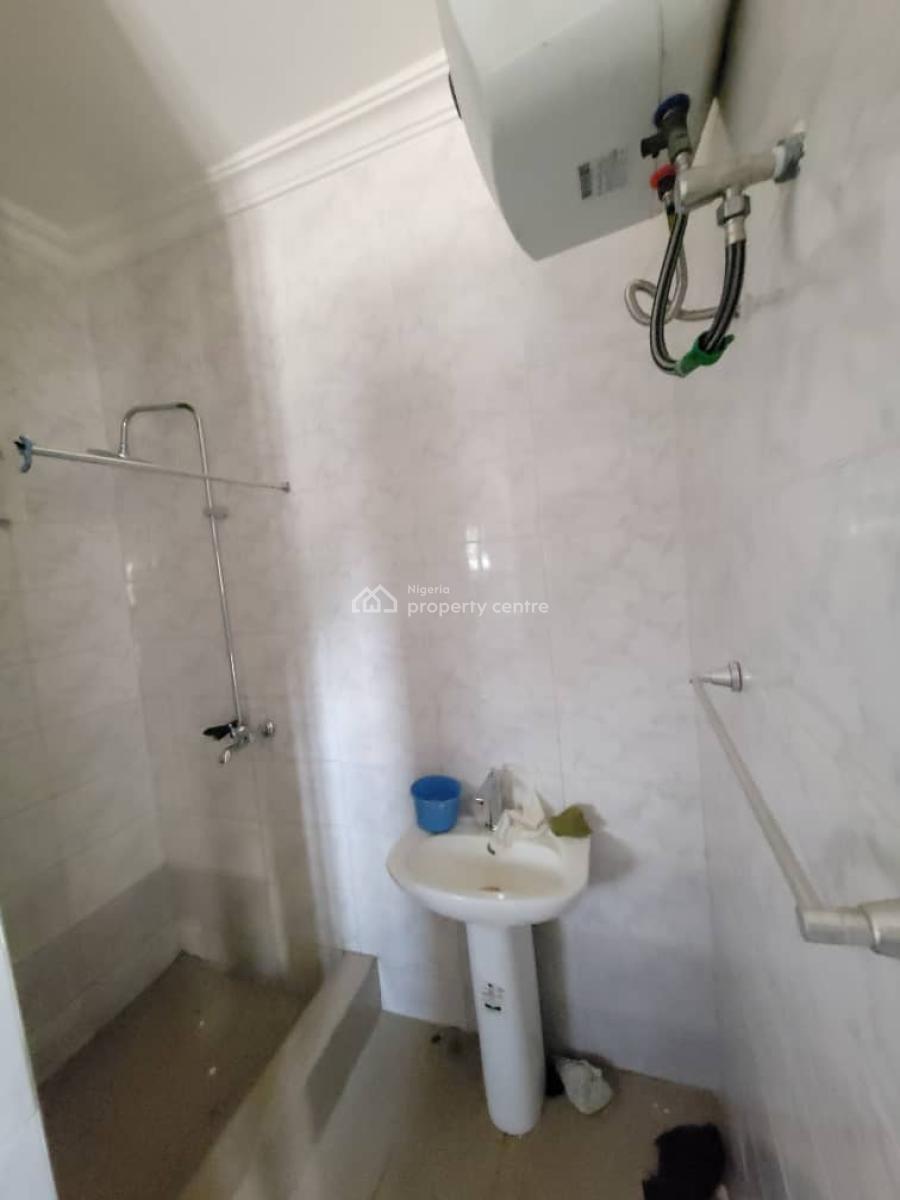Sharp and Serene 3 Bedroom Flat, Mobil Road, Ajah, Lagos, Flat / Apartment for Rent