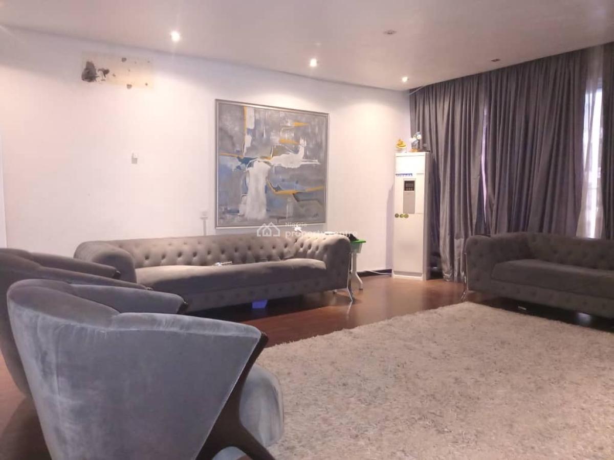 Luxury 3-bedroom Apartment, Lekki Phase 1, Lekki, Lagos, Flat / Apartment for Rent