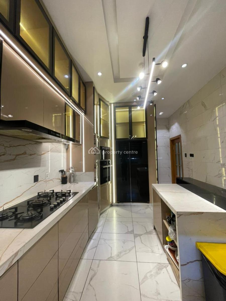 4 Bedroom Terrace Duplex, Lekki Phase 1, Lekki, Lagos, Terraced Duplex for Sale