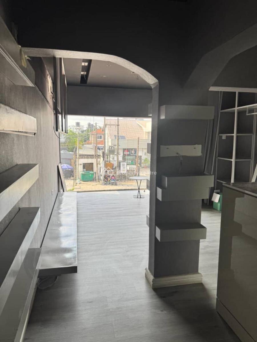 Shop . Office Place, Lekki Phase 1, Lekki, Lagos, Shop for Rent
