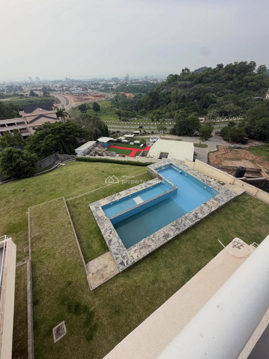 Luxurious Building for Offices,hotel Or Service, Guzape District, Abuja, Hotel / Guest House for Sale