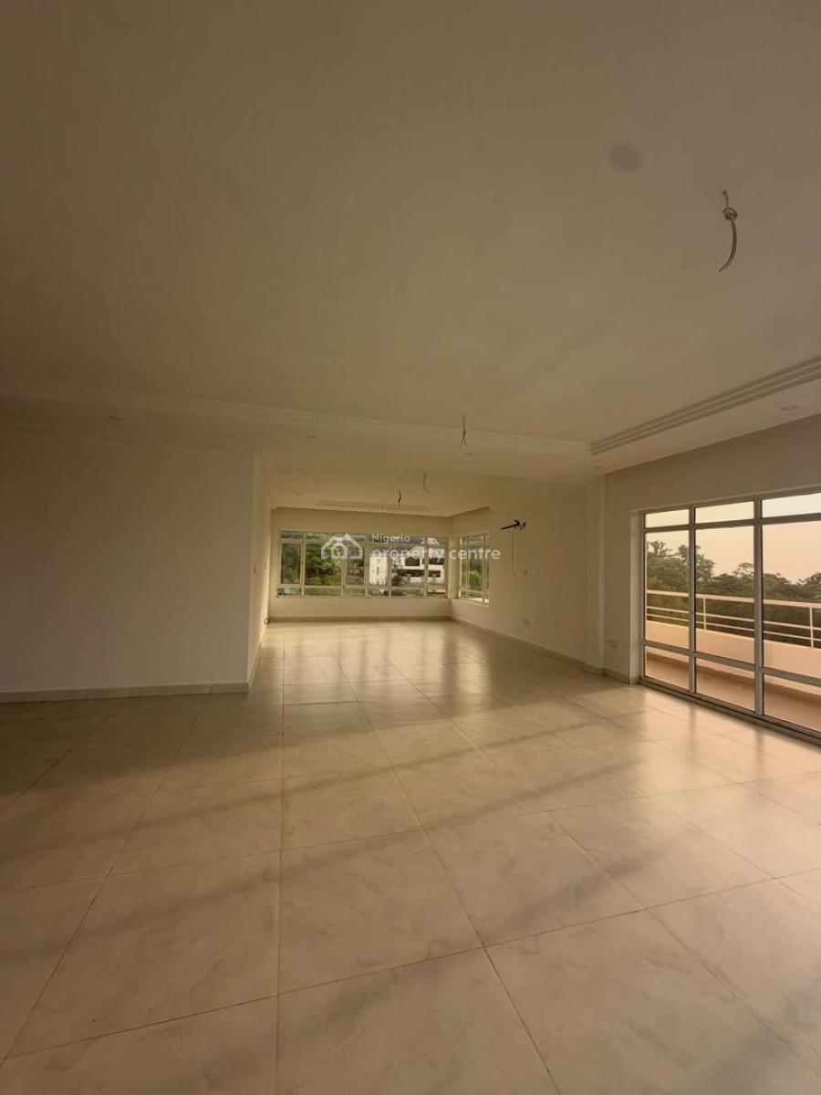Luxurious Building for Offices,hotel Or Service, Guzape District, Abuja, Hotel / Guest House for Sale