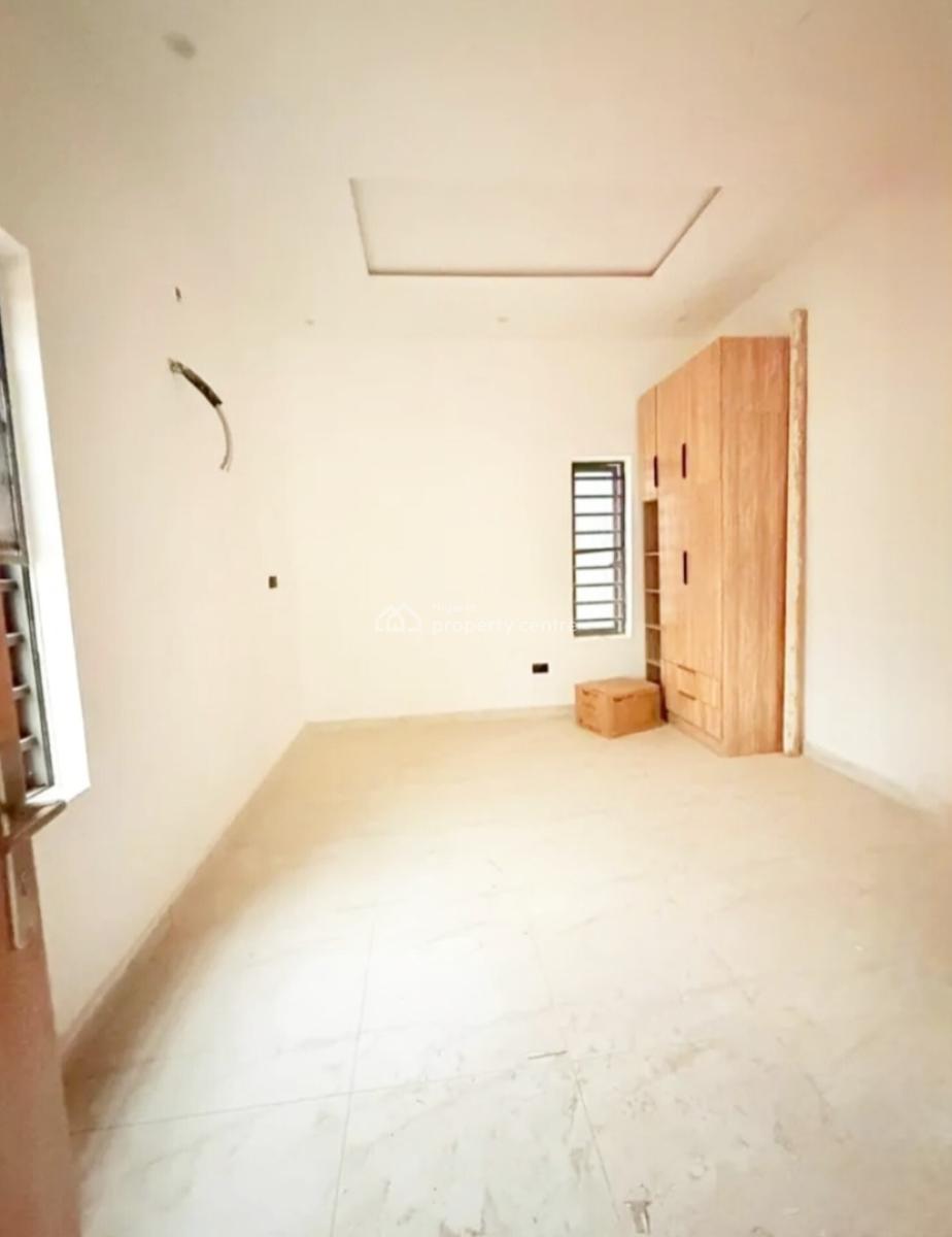 5 Bedroom Duplex with Bq, Gra Phase 1, Magodo, Lagos, Detached Duplex for Sale