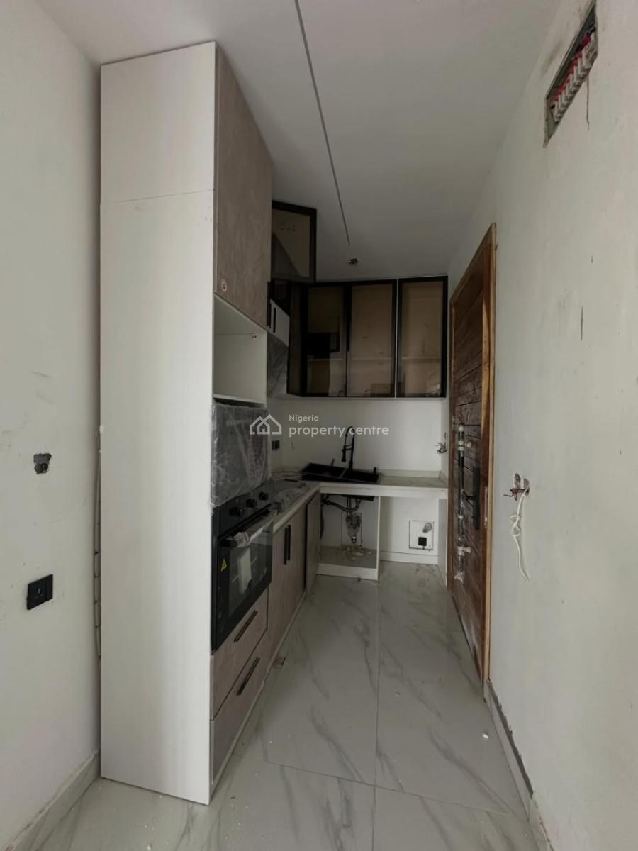 1 Bedroom Apartment, Lekki Phase 1, Lekki, Lagos, Mini Flat (room and Parlour) for Rent
