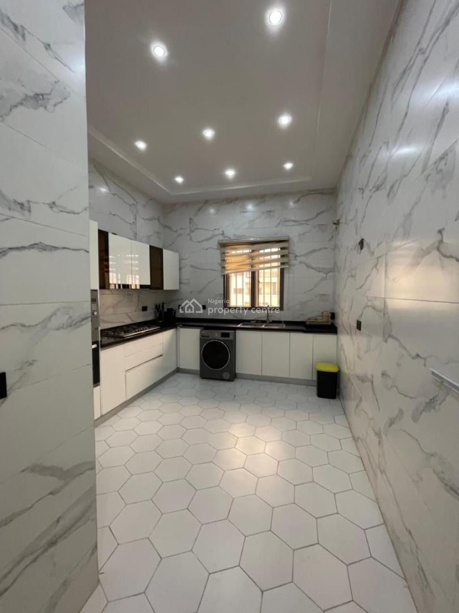 3 Bedroom Penthouse with Bq, Lekki Phase 1, Lekki, Lagos, House for Rent