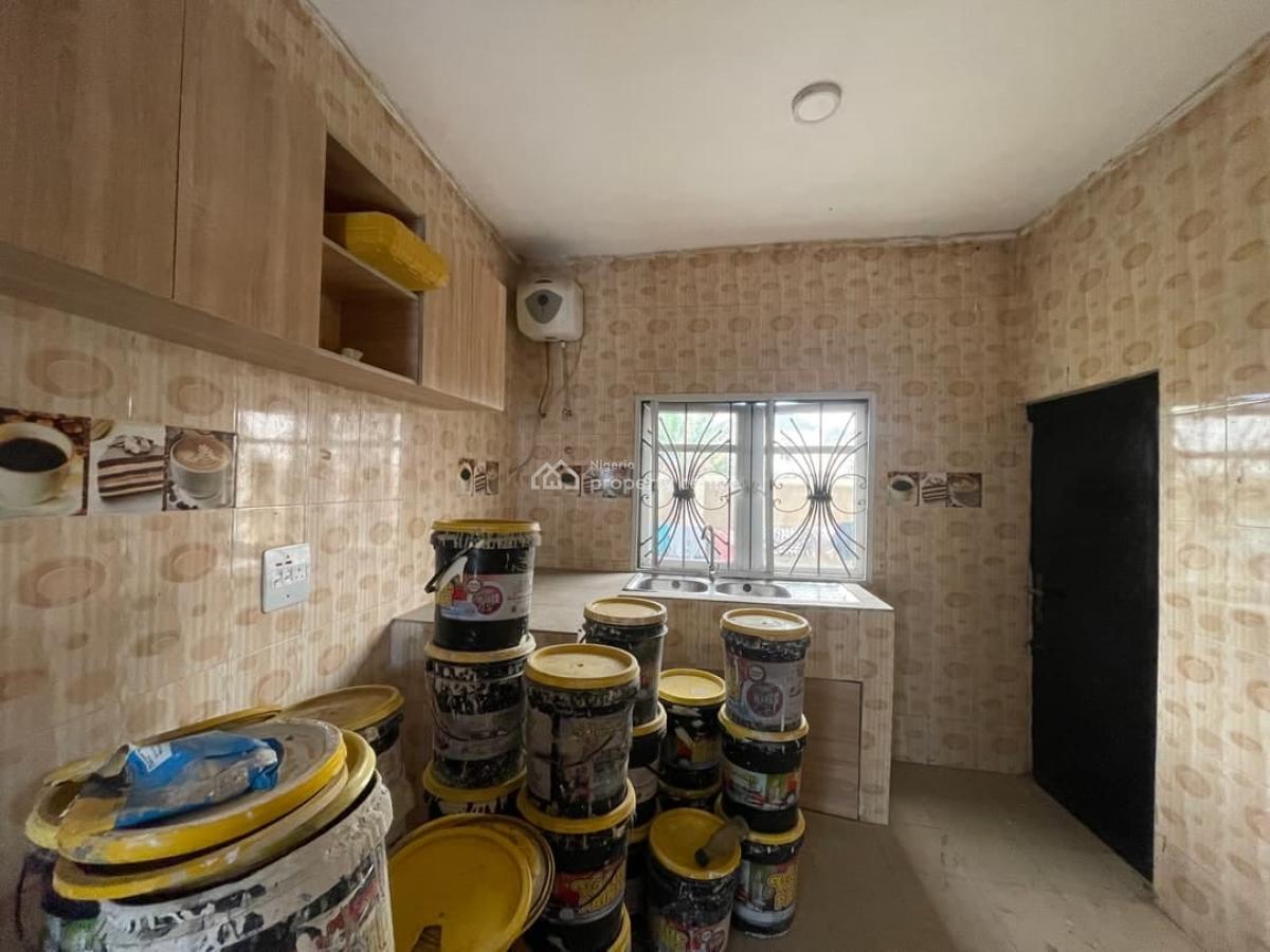 Luxury 3 Bedroom Apartment, Mobile Road, Ilaje, Ajah, Lagos, Flat / Apartment for Rent