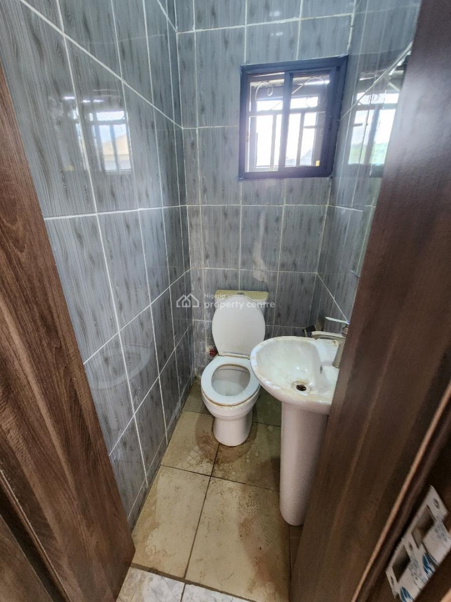 Luxury Two Bedroom Block of Flat, Dawaki, Gwarinpa, Abuja, Flat / Apartment for Rent