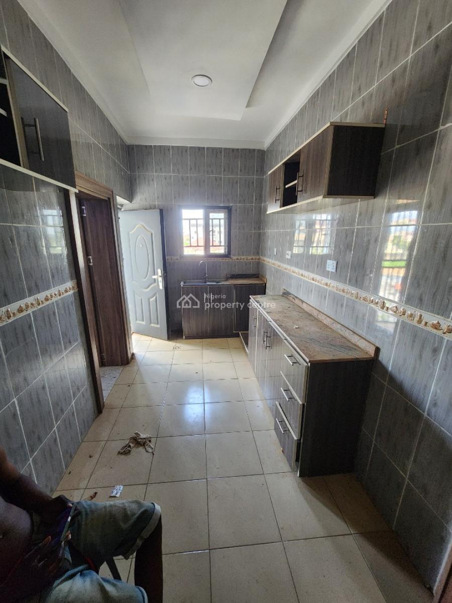 Luxury Two Bedroom Block of Flat, Dawaki, Gwarinpa, Abuja, Flat / Apartment for Rent