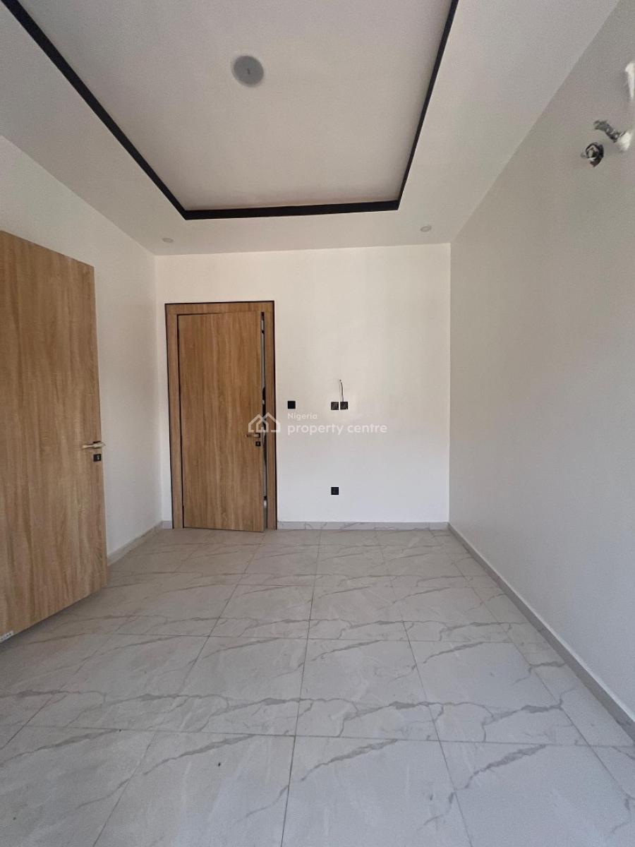 Spacious 5 Bedroom Detached Duplex with Bq, Chevron, Lekki, Lagos, Detached Duplex for Sale