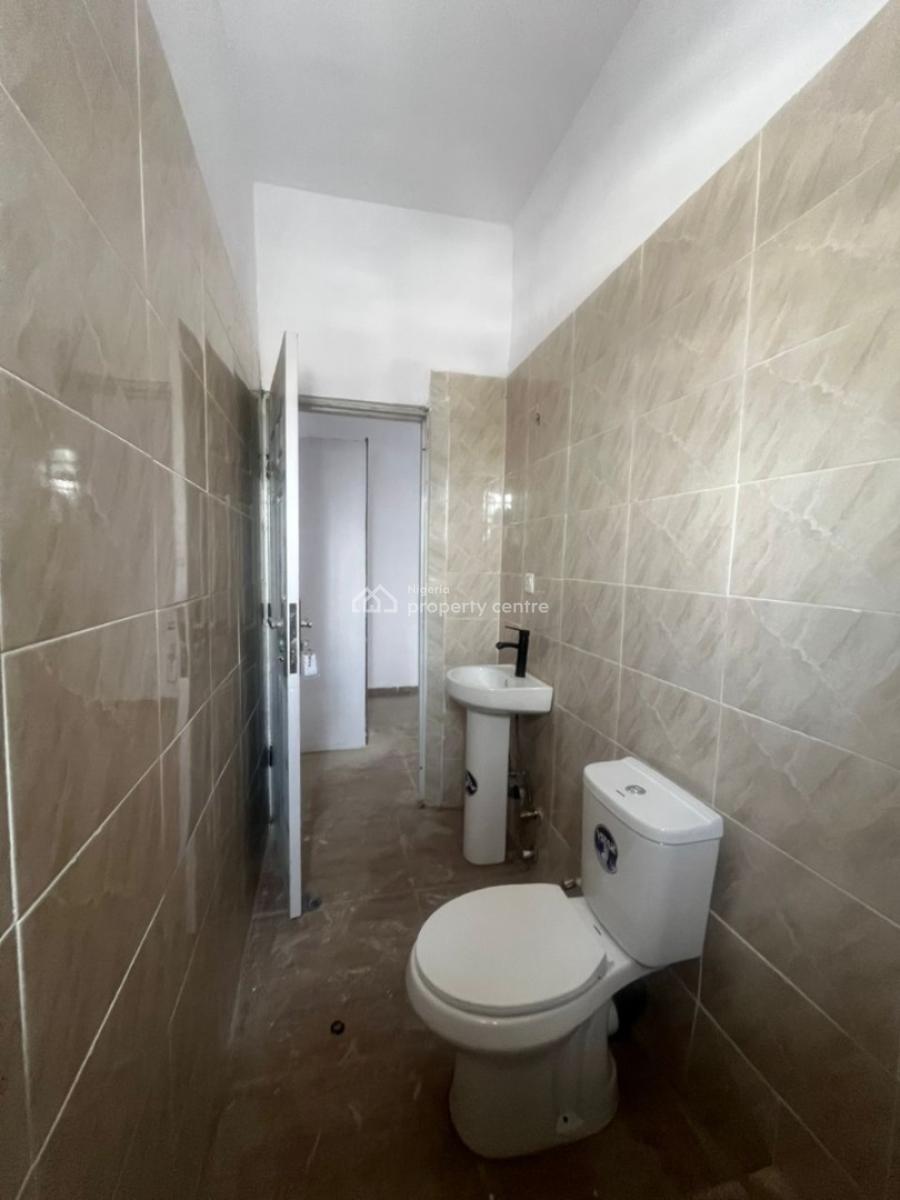 Newly Built 2 Bedroom Apartment in a Prime Estate, Muniru Estate, Ogombo, Ajah, Lagos, Flat / Apartment for Rent