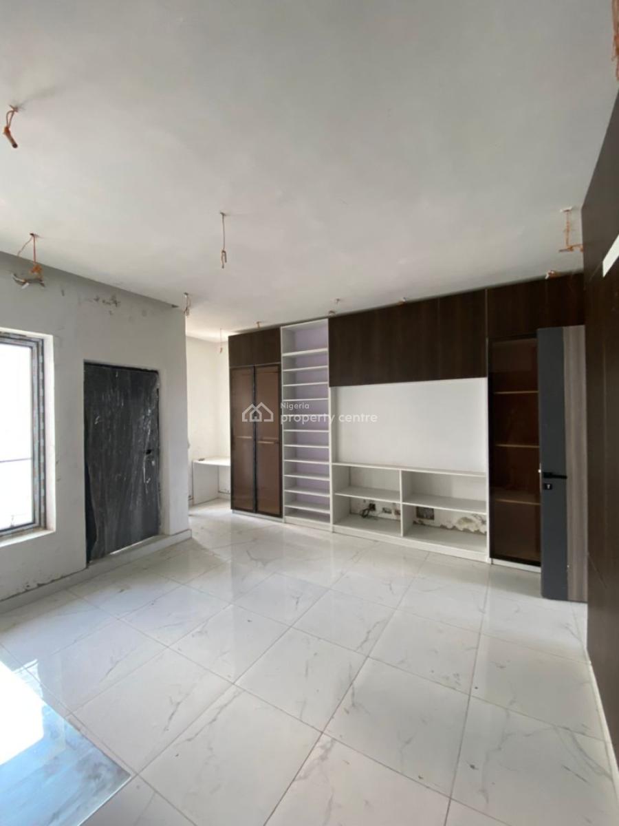 a Well Built 4 Bedroom Terrace, Osapa, Lekki, Lagos, Terraced Duplex for Sale