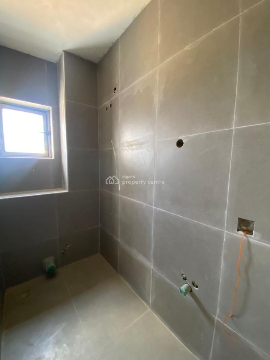 a Well Built 4 Bedroom Terrace, Osapa, Lekki, Lagos, Terraced Duplex for Sale