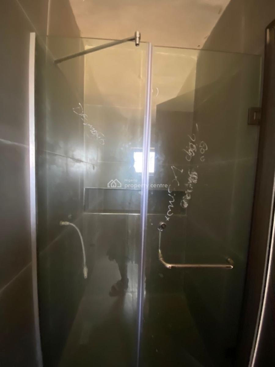 Prestigious 4-bedroom Terrace Duplex with Premium Finishing in Osapa, Prestigious 4-bedroom Terrace Duplex with Premium Finishing in Osapa, Osapa, Lekki, Lagos, Terraced Duplex for Sale