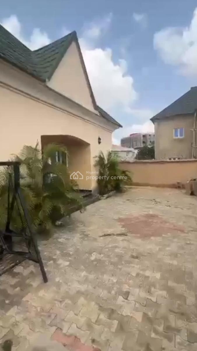 Distress Sell 3 Bedrooms Fully Detached Bungalow with Bq Space Behind, Apo, Abuja, Detached Bungalow for Sale