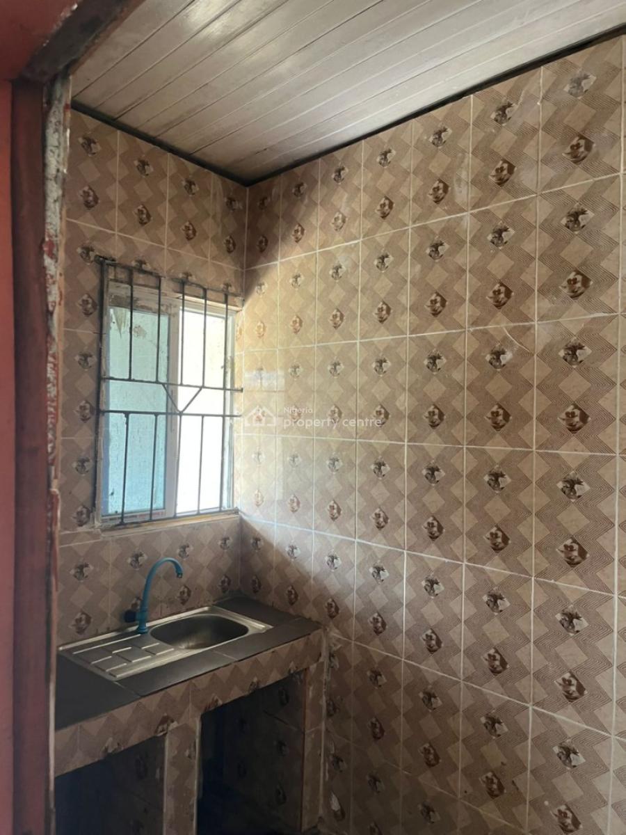 2 Bedroom Flat, Meadow View Estate Ogombo, Ogombo, Ajah, Lagos, Detached Bungalow for Rent