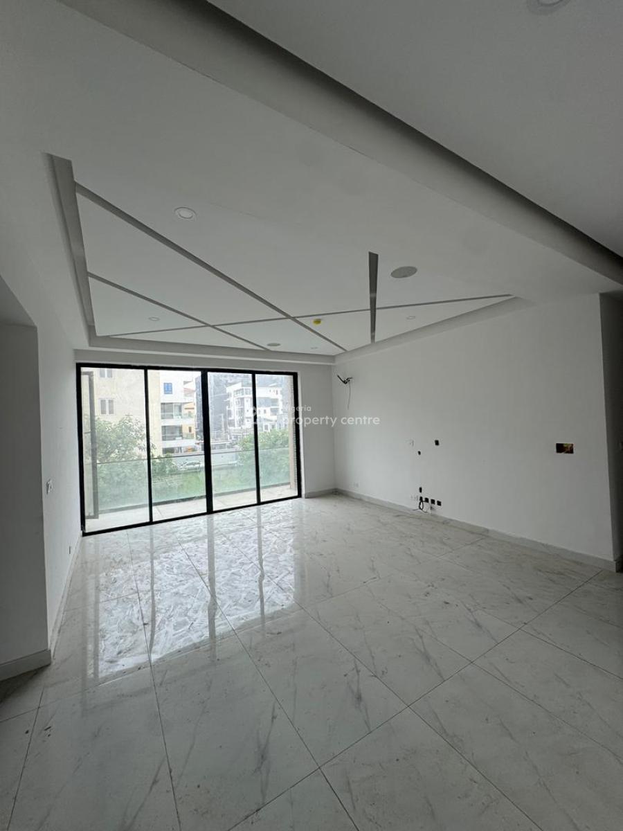 3 Bedroom Apartment, Lekki Phase 1, Lekki, Lagos, Flat / Apartment for Sale